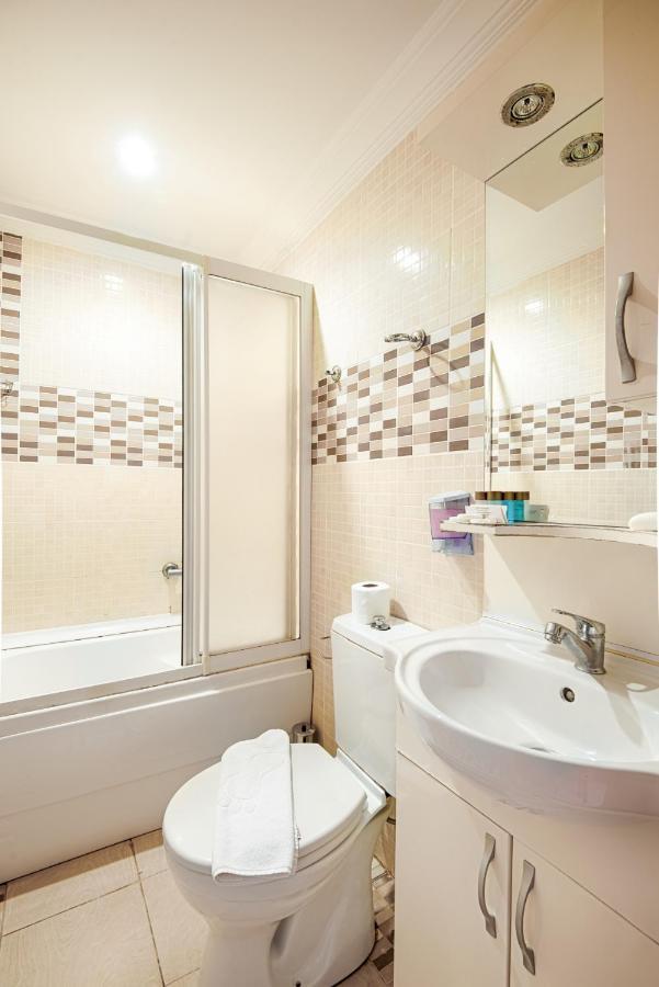 Grand Gross Hotel อิสตันบูล ภายนอก รูปภาพ